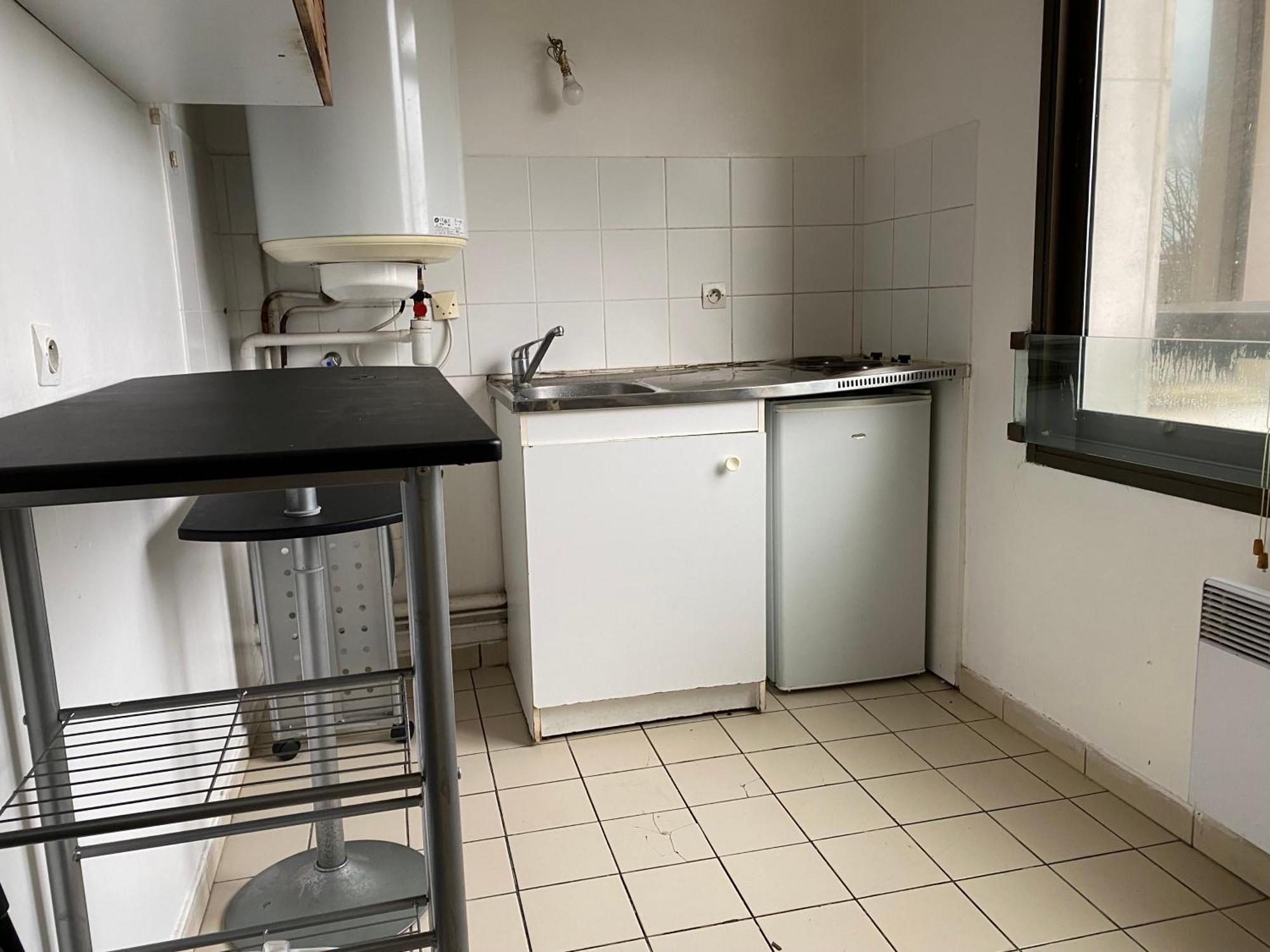 Appart Calme Avec Parking Gratuit Evry-Gregy-sur-Yerre Exterior photo